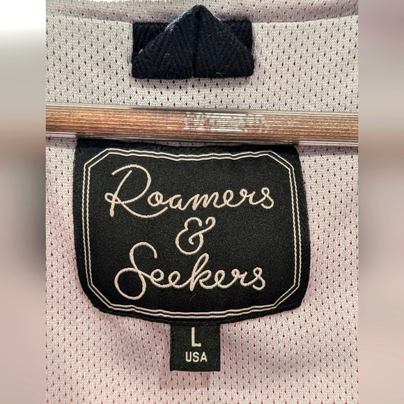 Hooded Rain Jacket - Picture 11 of 11